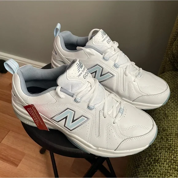 New Balance Sneakers Womens Size 10 - Picture 2 of 11